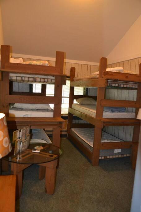 Beaufort Harbour Suites East Lodge Extérieur photo