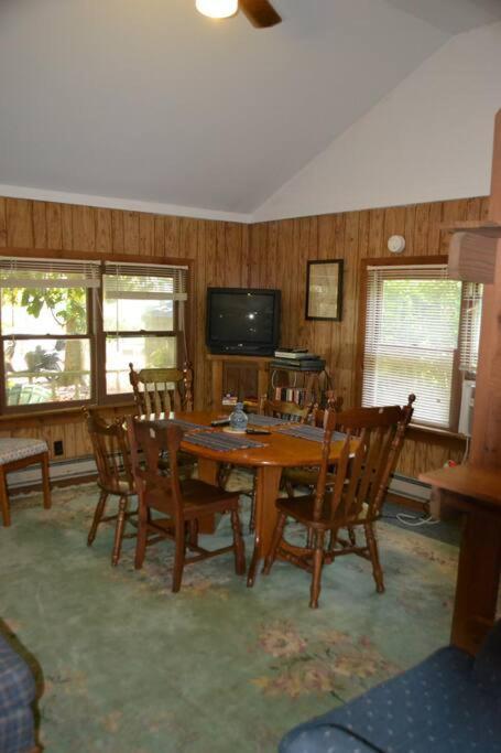 Beaufort Harbour Suites East Lodge Extérieur photo